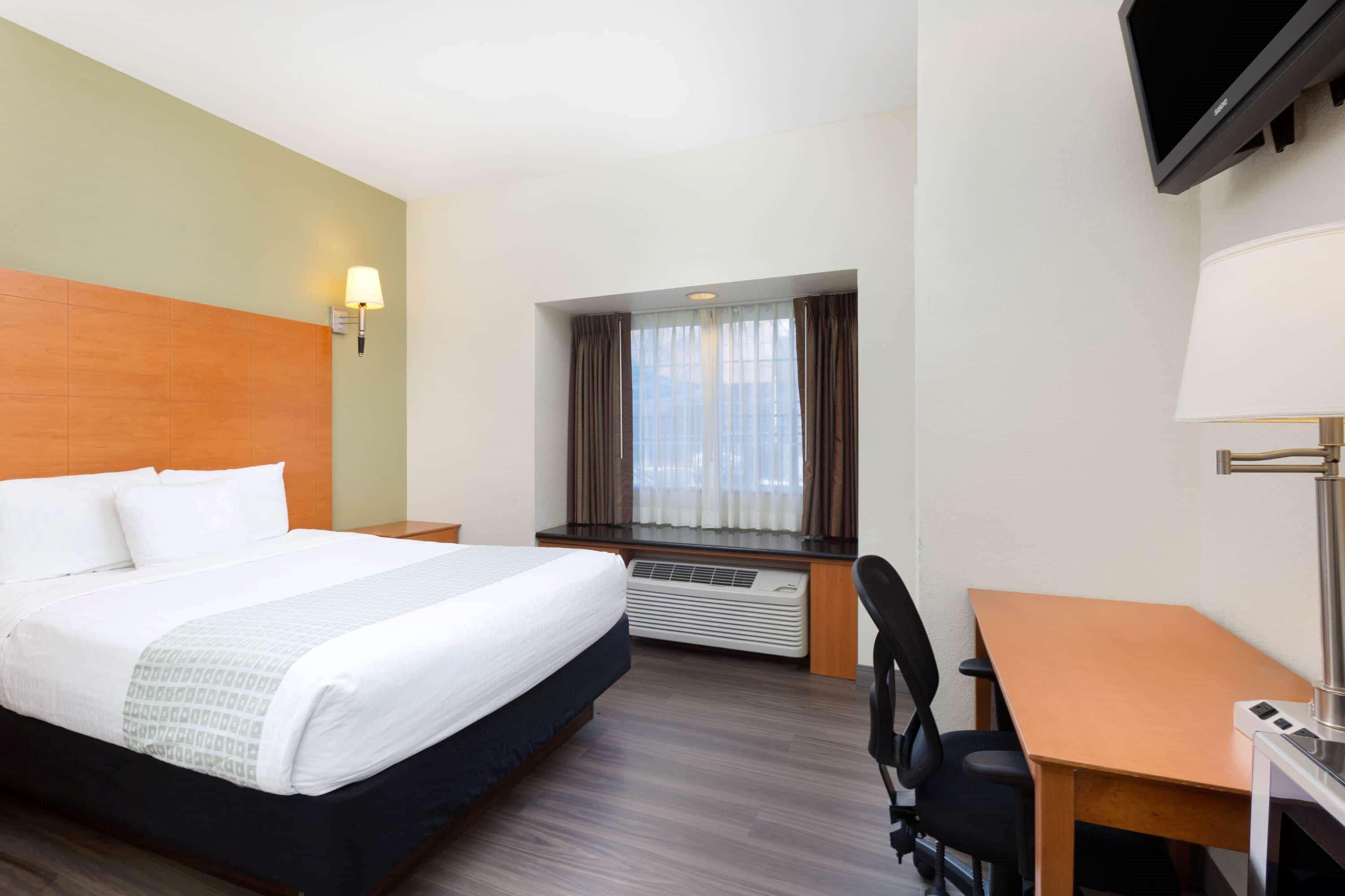 La Quinta By Wyndham Tulare Hotell Eksteriør bilde