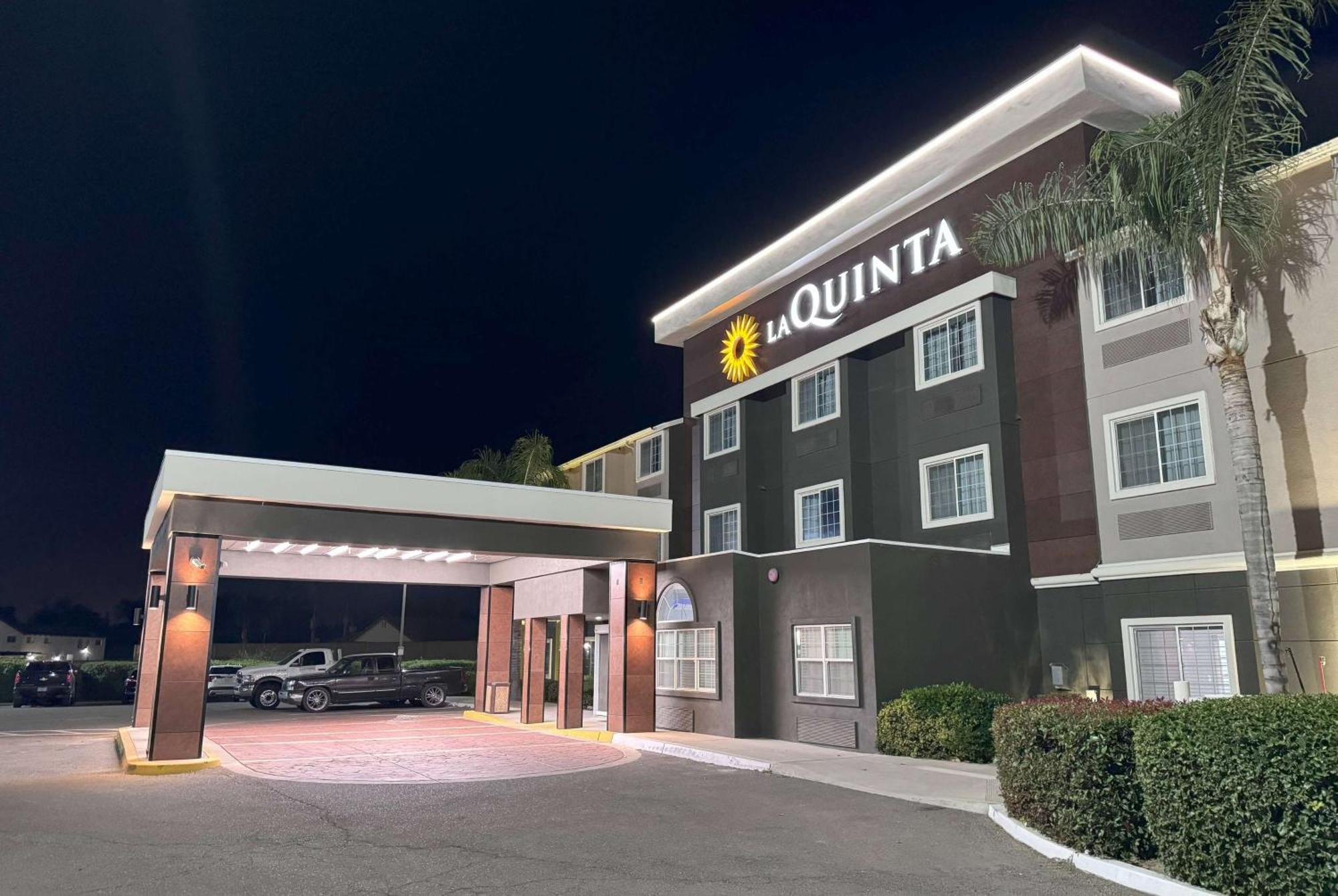 La Quinta By Wyndham Tulare Hotell Eksteriør bilde