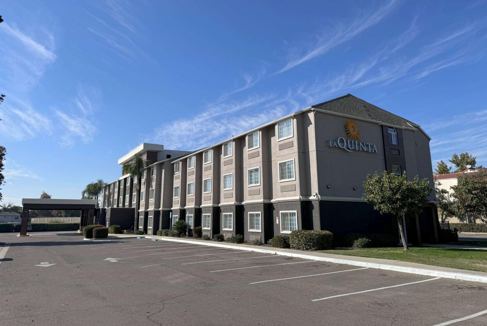 La Quinta By Wyndham Tulare Hotell Eksteriør bilde
